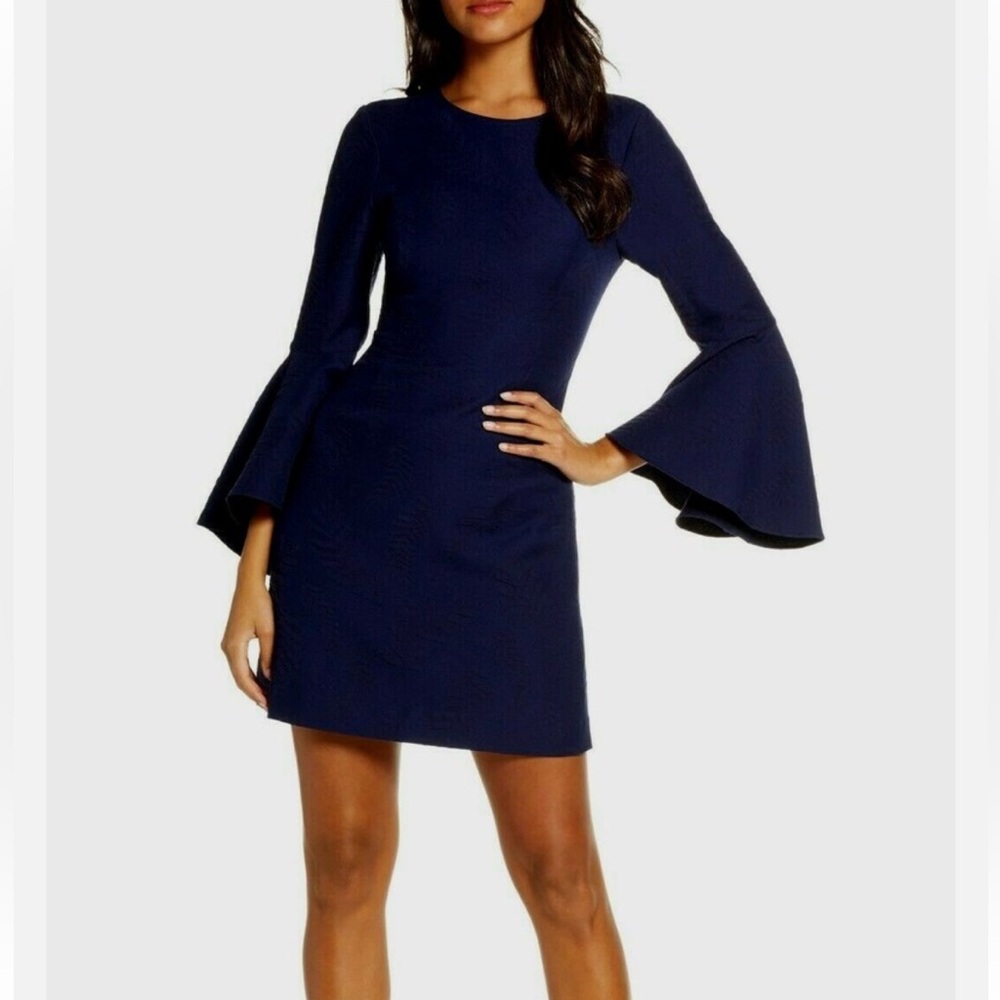 Lily Pulitzer Kayla Bell Sleeve dress, Navy, 2, EUC